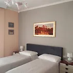 Julia Bed & Breakfast