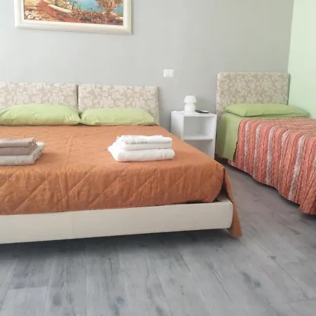 Julia Bed & Breakfast