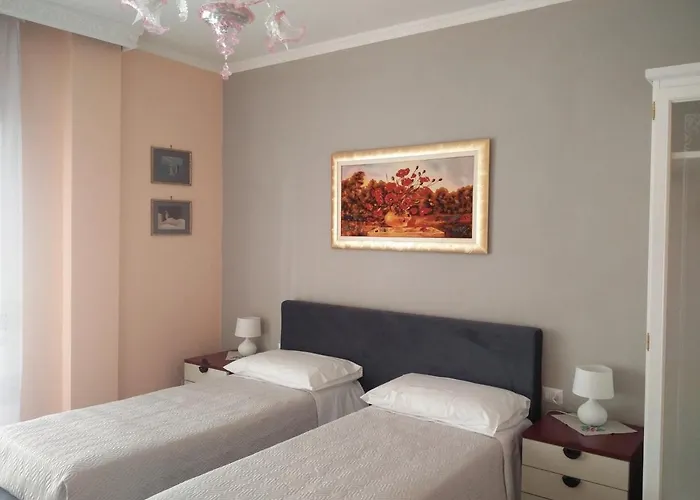 Julia Bed & Breakfast