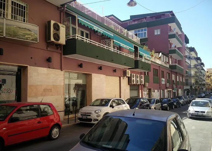 Julia Кротоне